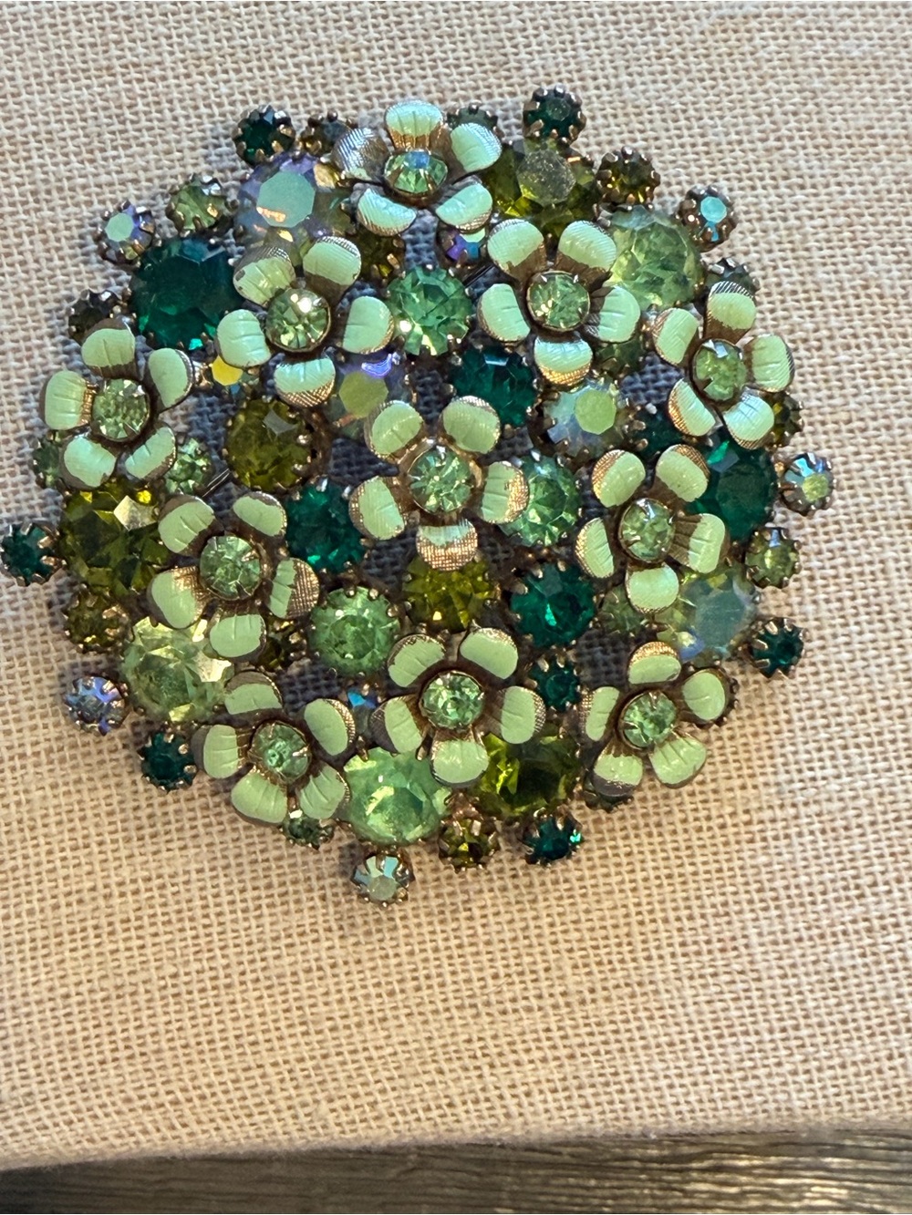 Vintage Weiss Floral Cluster Brooch Uranium Glass, Czech AB rhinestones large - Picture 2 of 7